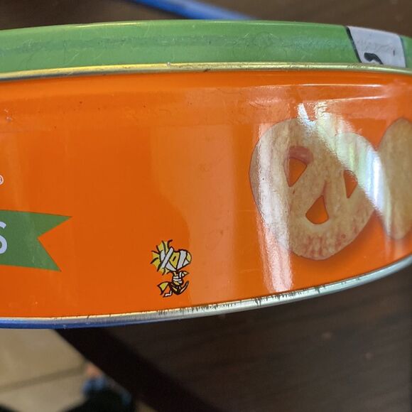 Peanuts Mummy Snoopy Tin Halloween collectible - Picture 6 of 6